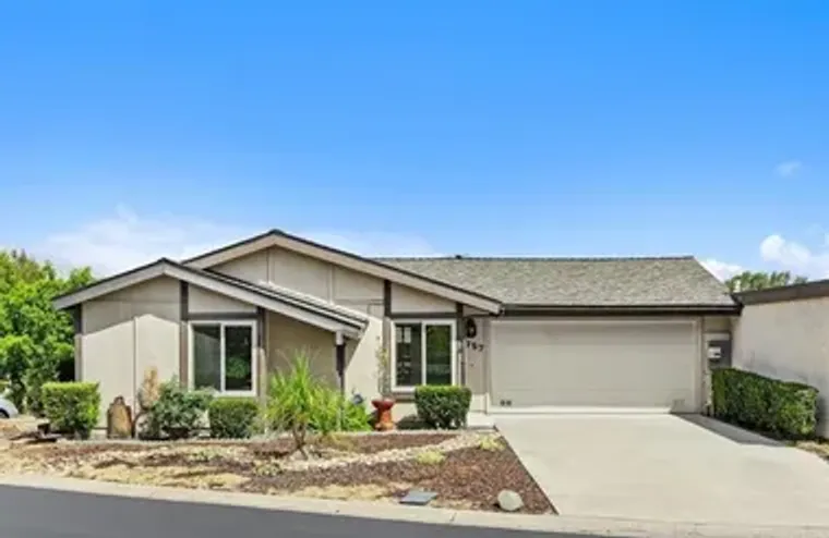 757 NOB CIR, VISTA, CA, 92084, Vista, CA 92084