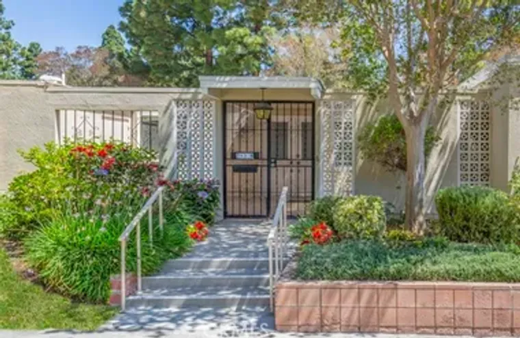 313 AVENIDA CASTILLA B, LAGUNA WOODS, CA..., Laguna Woods, CA 92637