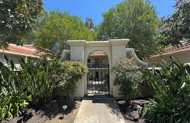 5529 VIA LA MESA A, LAGUNA WOODS, CA, 92..., Laguna Woods, CA 92637