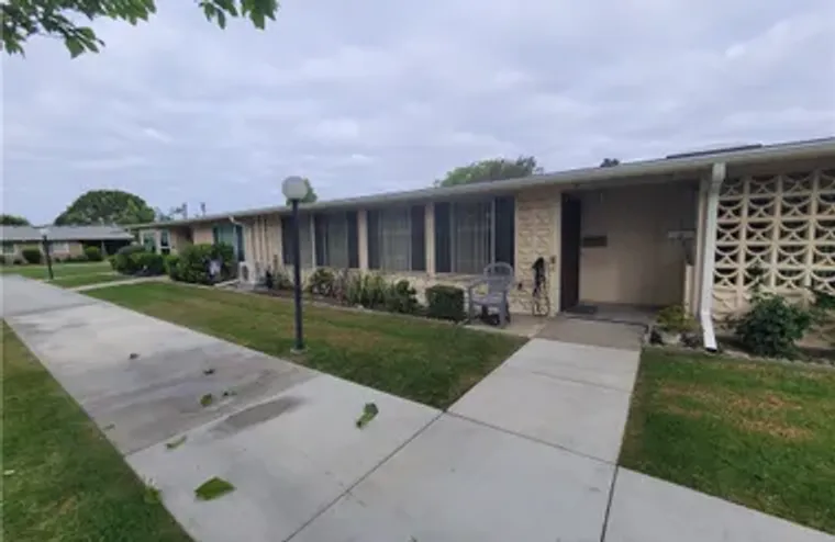 13561 MEDINAC M5-70E LN, SEAL BEACH, CA,..., Seal Beach, CA 90740