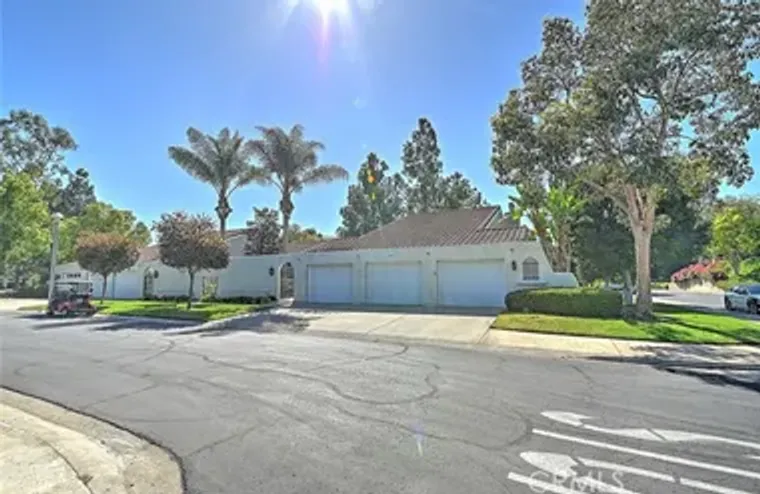 5497 E PASEO DEL LAGO E P, LAGUNA WOODS,..., Laguna Woods, CA 92637
