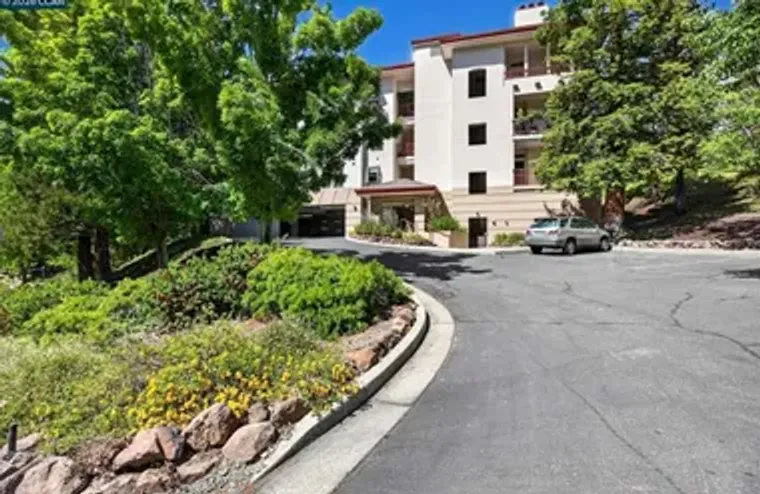 5913 HORSEMANS CANYON DR 5A, WALNUT CREE..., Walnut Creek, CA 94595