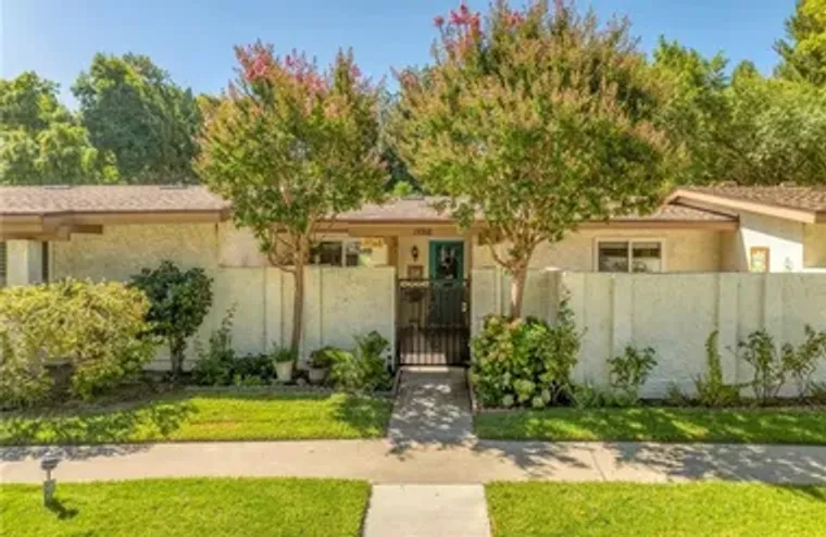 19368 AVENUE OF THE OAKS, NEWHALL, CA, 9..., Newhall, CA 91321