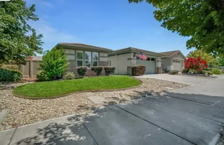 2472 SHADOW BERRY DR, MANTECA, CA, 95336, Manteca, CA 95336