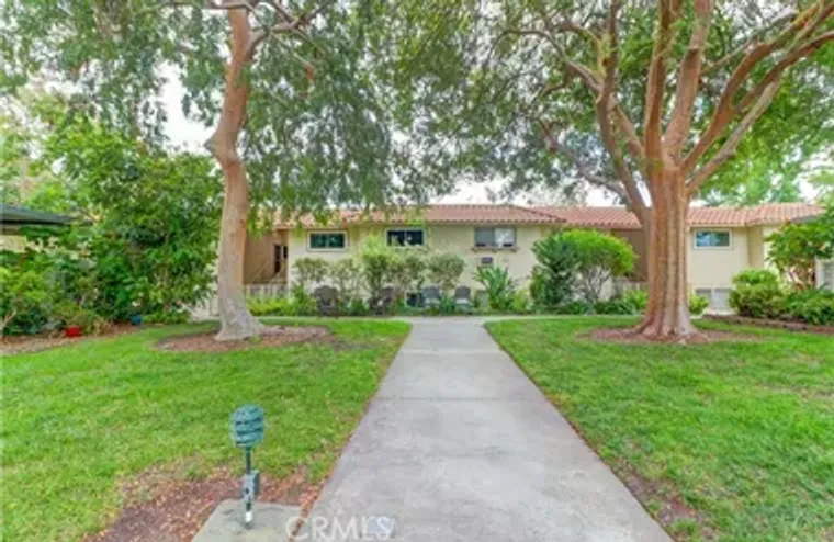 582 AVENIDA MAJORCA Q, LAGUNA WOODS, CA,..., Laguna Woods, CA 92637