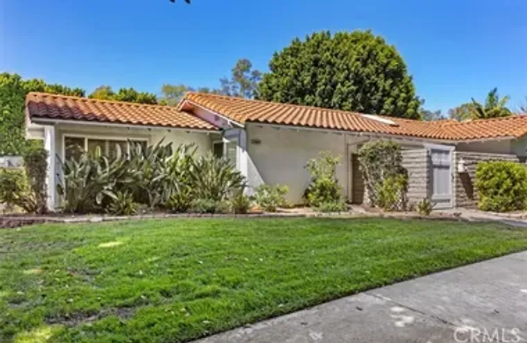 2365 VIA MARIPOSA E C, LAGUNA WOODS, CA,..., Laguna Woods, CA 92637