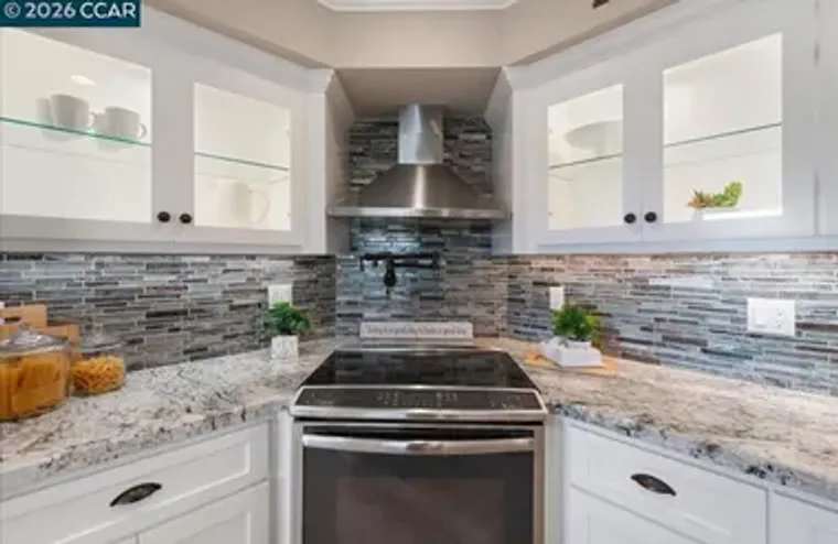 2501 PINE KNOLL DR 8, WALNUT CREEK, CA, ..., Walnut Creek, CA 94595