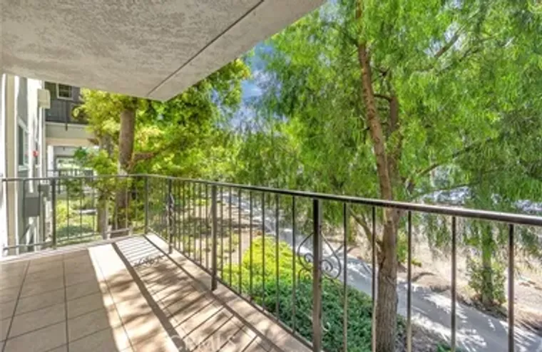 2393 VIA MARIPOSA 1D, LAGUNA WOODS, CA, ..., Laguna Woods, CA 92637