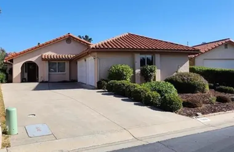 1066 RIDGE HEIGHTS DR, FALLBROOK, CA, 92..., Fallbrook, CA 92028