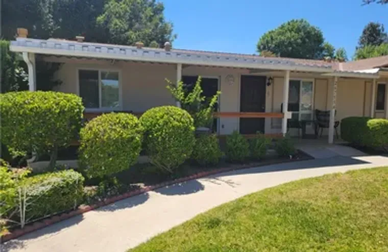26753 WHISPERING LEAVES A, NEWHALL, CA, ..., Newhall, CA 91321