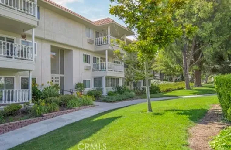 2400 VIA MARIPOSA 1A, LAGUNA WOODS, CA, ..., Laguna Woods, CA 92637