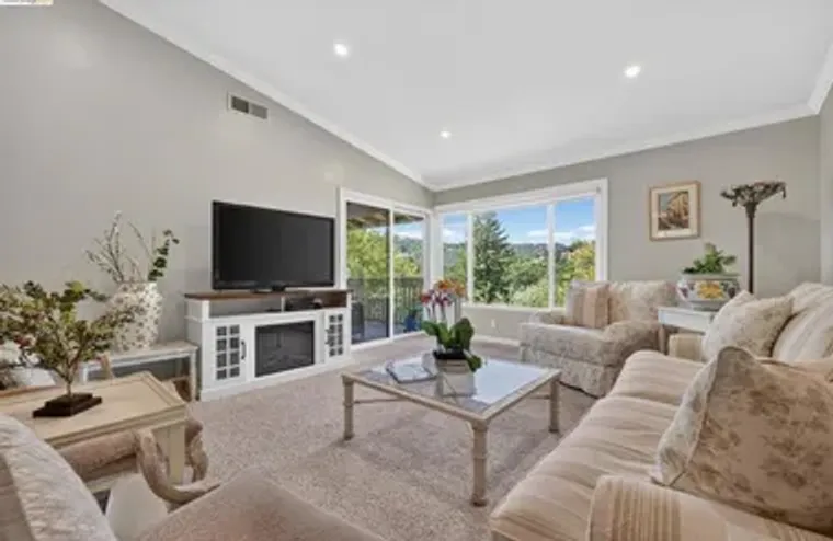 2608 SAKLAN INDIAN DR 3, WALNUT CREEK, C..., Walnut Creek, CA 94595