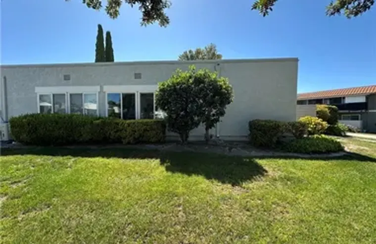 2133 VIA PUERTA A, LAGUNA WOODS, CA, 926..., Laguna Woods, CA 92637