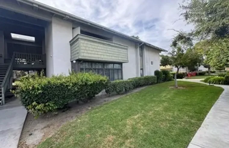 8633 PORTOLA CT 17-E, HUNTINGTON BEACH, ..., Huntington Beach, CA 92646