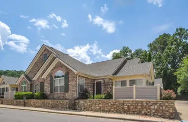 121 CORNERSTONE CT 121, BIRMINGHAM, AL, ..., Birmingham, AL 35022