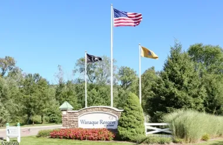 10203 WARRENS WAY # 203, WANAQUE, NJ, 07..., Wanaque, NJ 07465