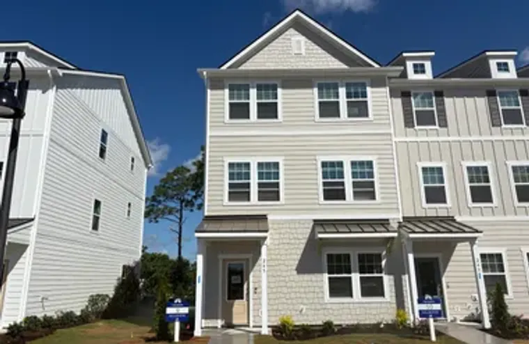 245 PELICAN FLIGHT LOOP, WILMINGTON, NC,..., Wilmington, NC 28412