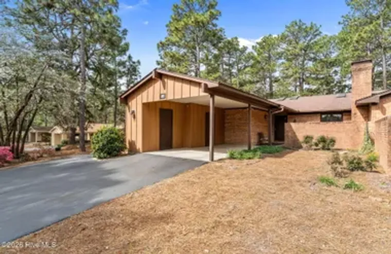 534 SANDALWOOD DR, SOUTHERN PINES, NC, 2..., Southern Pines, NC 28387