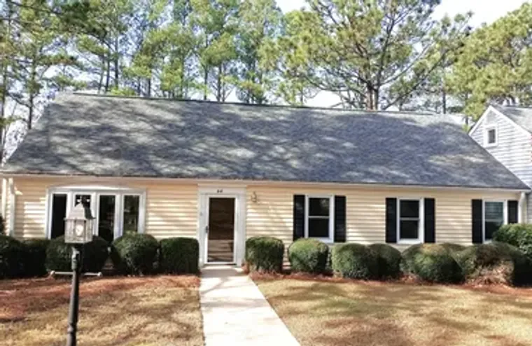 44 VILLAGE GREEN CIR, SOUTHERN PINES, NC..., Southern Pines, NC 28387