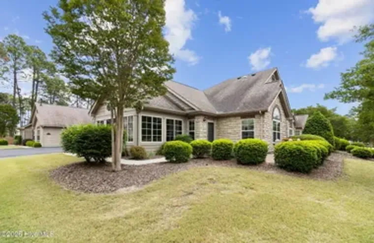 124 W CHELSEA CT, SOUTHERN PINES, NC, 28..., Southern Pines, NC 28387