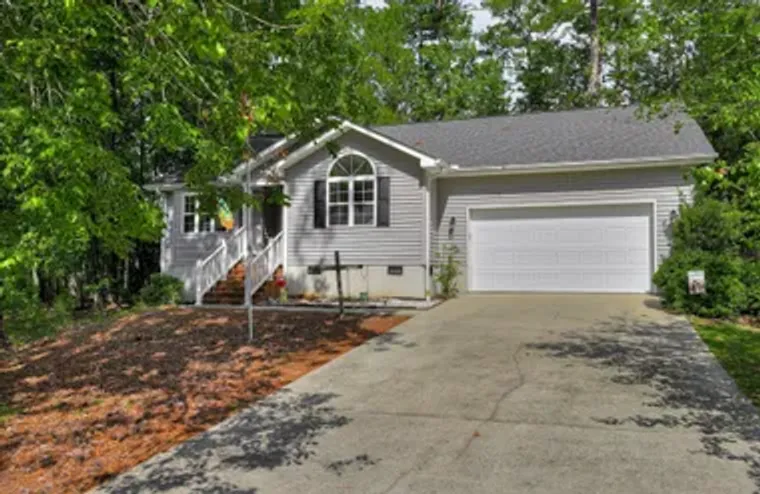 205 CANDLEWICK LOOP, MC CORMICK, SC, 298..., Mc Cormick, SC 29835