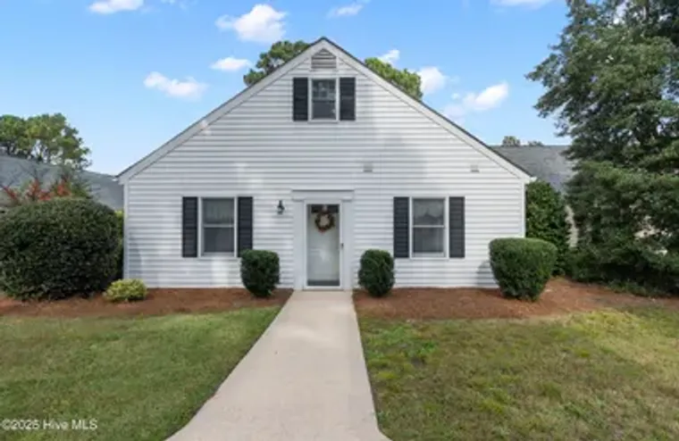 13 VILLAGE GREEN CIR, SOUTHERN PINES, NC..., Southern Pines, NC 28387