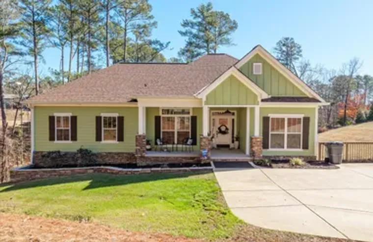 137 MEMORIAL DR, MC CORMICK, SC, 29835, Mc Cormick, SC 29835