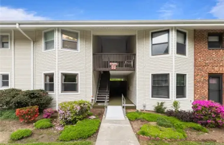 23 DORSET CT F, YORKTOWN, NY, 10598, Yorktown, NY 10598