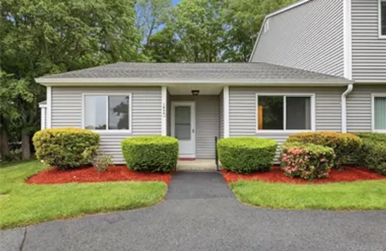 185 LONG HILL DR A, YORKTOWN, NY, 10598, Yorktown, NY 10598