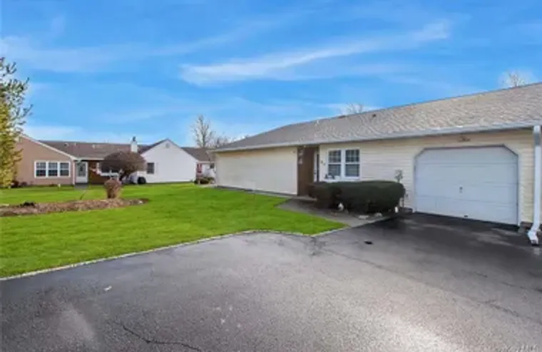 93 REVERE DR, ISLIP, NY, 11782, Islip, NY 11782