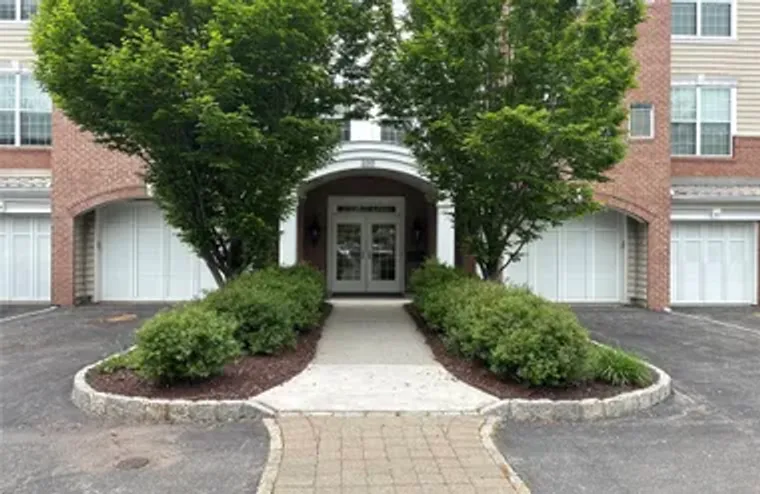 246 REGENCY DR, FISHKILL, NY, 12524, Fishkill, NY 12524