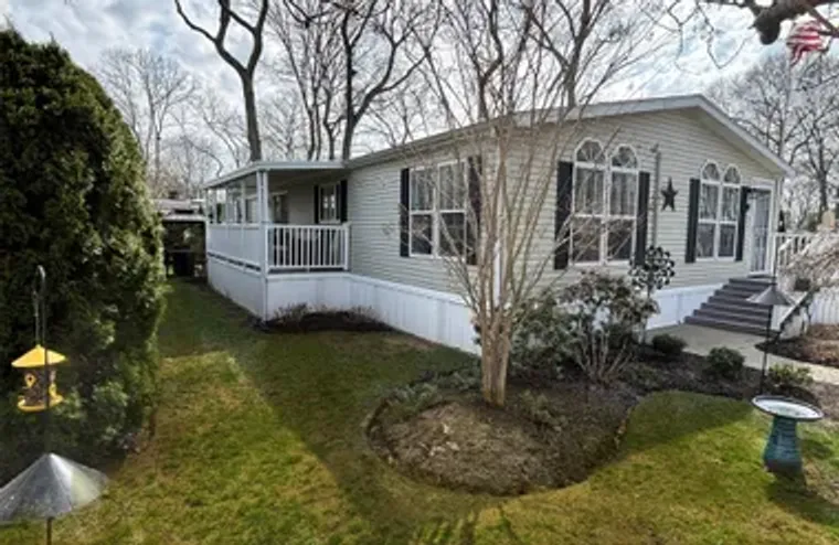 1661 OLD COUNTRY RD 62, RIVERHEAD, NY, 1..., Riverhead, NY 11901