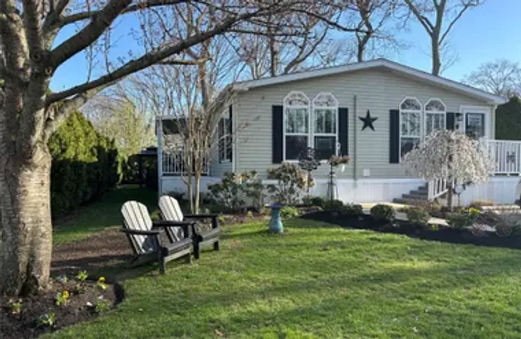 1661 OLD COUNTRY RD 62, RIVERHEAD, NY, 1..., Riverhead, NY 11901