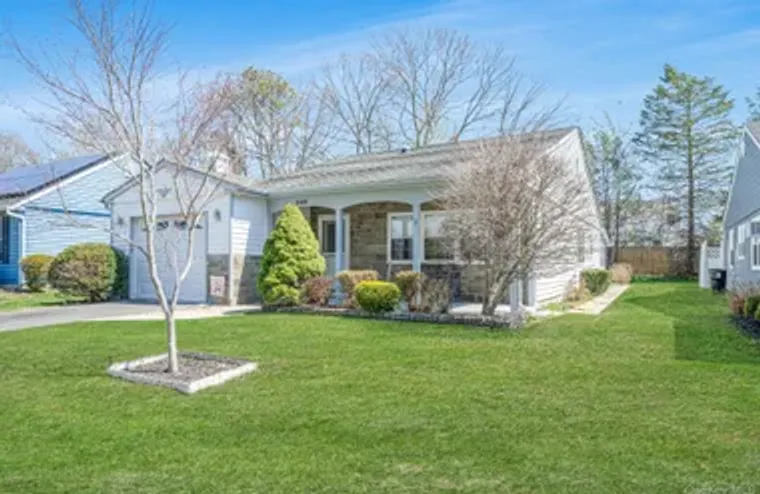 259 EDINBURGH DR, BROOKHAVEN, NY, 11961, Brookhaven, NY 11961