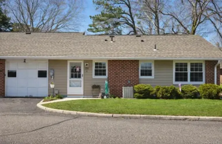 124 EXMORE CT A, BROOKHAVEN, NY, 11961, Brookhaven, NY 11961