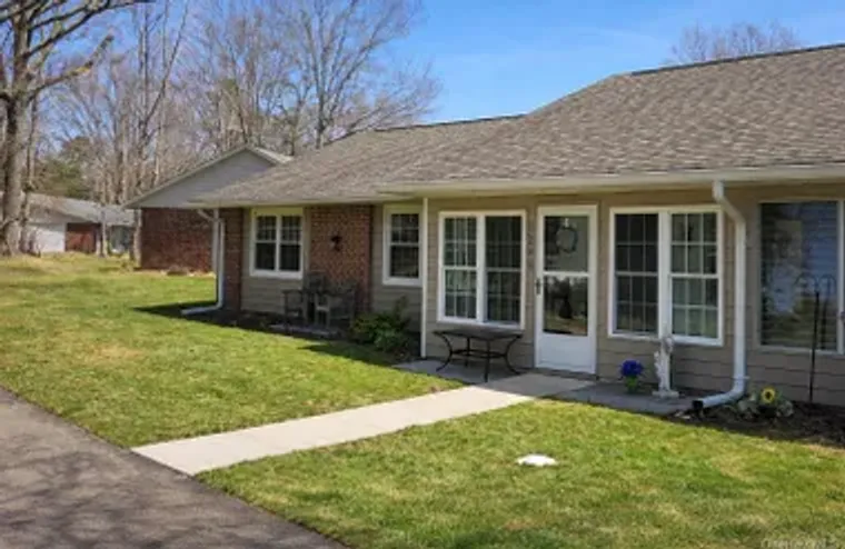 124 EXMORE CT A, BROOKHAVEN, NY, 11961, Brookhaven, NY 11961