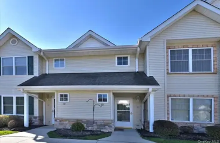 80 MORLEY CIR, HUNTINGTON, NY, 11747, Huntington, NY 11747