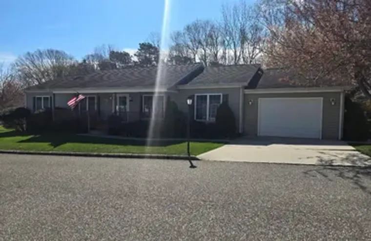 1407 MIDDLE RD 265, RIVERHEAD, NY, 11933, Riverhead, NY 11933