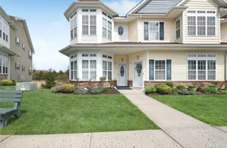 807 EGRETS LNDG, CARMEL, NY, 10512, Carmel, NY 10512