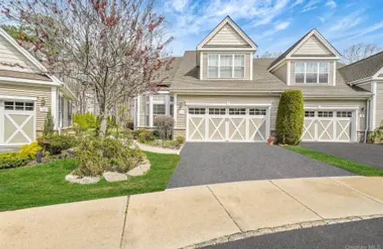 11 OVATION PL, BROOKHAVEN, NY, 11941, Brookhaven, NY 11941