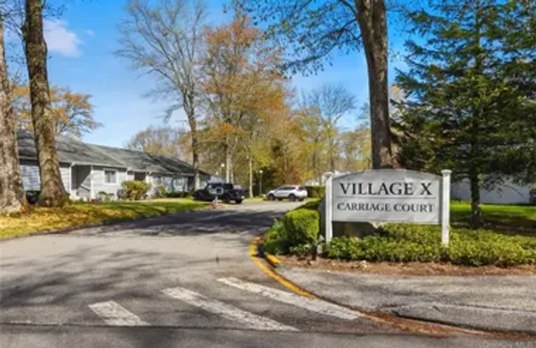 157 CARRIAGE CT E, YORKTOWN, NY, 10598, Yorktown, NY 10598