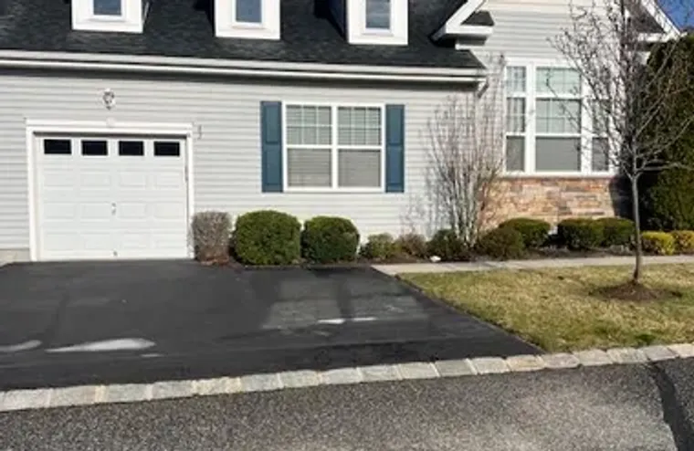 48 AUGUSTA DR, BROOKHAVEN, NY, 11763, Brookhaven, NY 11763