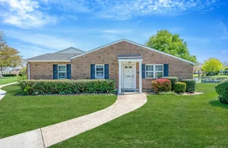 47 HARBOR N, BABYLON, NY, 11701, Babylon, NY 11701