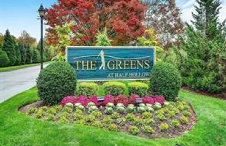 363 ALTESSA BLVD, HUNTINGTON, NY, 11747, Huntington, NY 11747