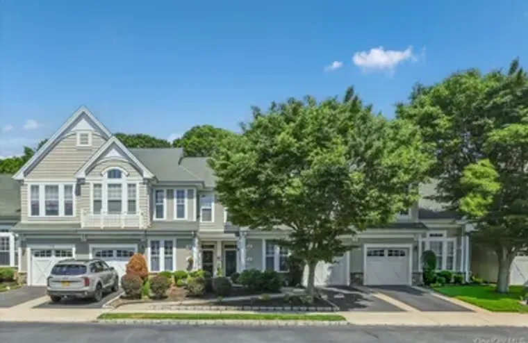 189 SYMPHONY DR, BROOKHAVEN, NY, 11755, Brookhaven, NY 11755