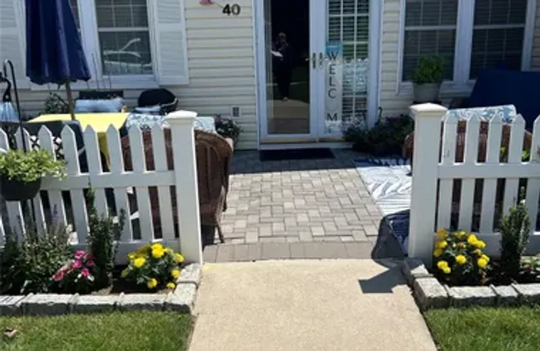 40 REVERE DR, ISLIP, NY, 11782, Islip, NY 11782