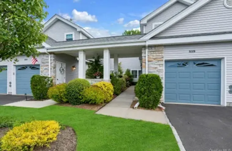 519 HIGHLAND CT, BROOKHAVEN, NY, 11955, Brookhaven, NY 11955