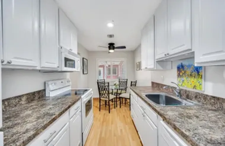 703 DREW DR, SMITHTOWN, NY, 11780, Smithtown, NY 11780