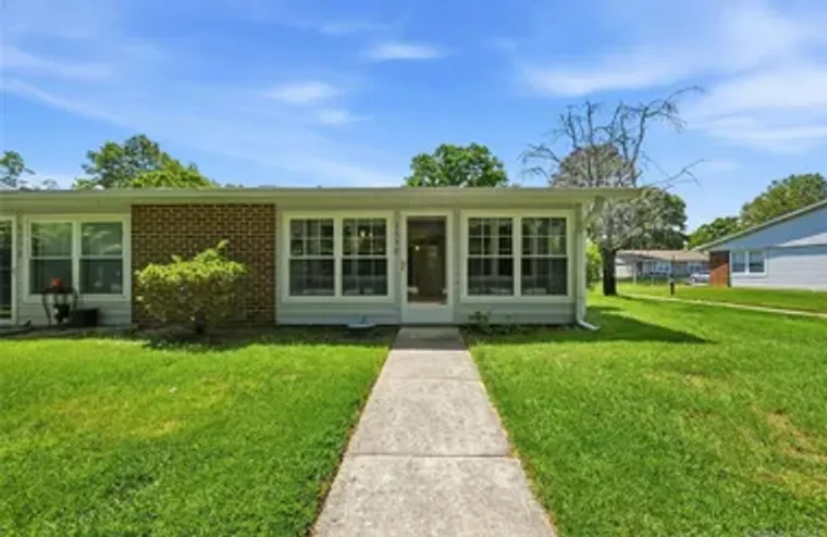 133 EASTBOURNE CT F, BROOKHAVEN, NY, 119..., Brookhaven, NY 11961