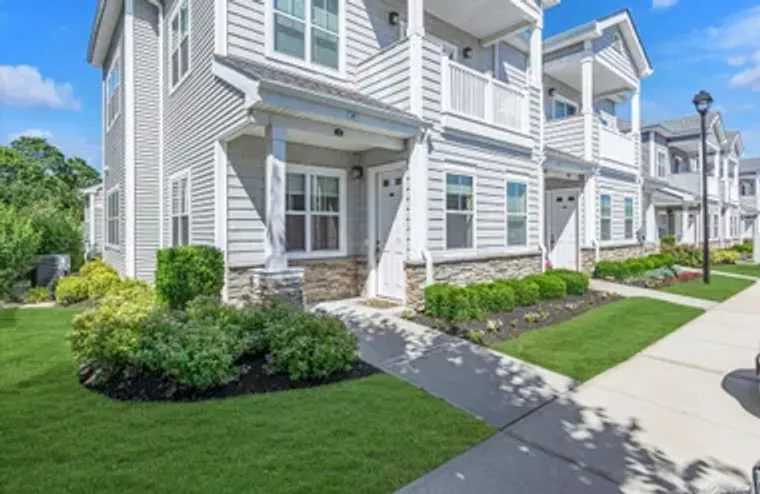 35 WINTER PL, HUNTINGTON, NY, 11731, Huntington, NY 11731